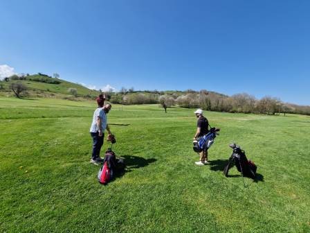 La team golfeurs du CEO : Passion, convivialité et compétition amicale