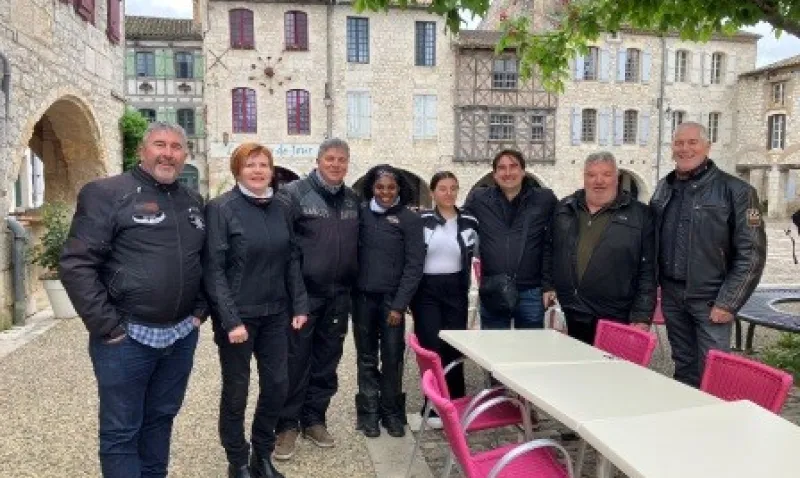 Quercy blanc à moto: partage et bonne humeur au rendez-vous !